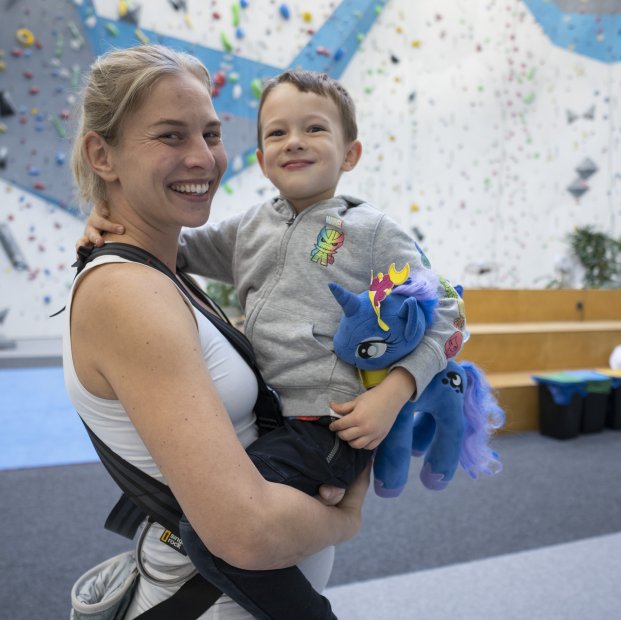 Climb mum